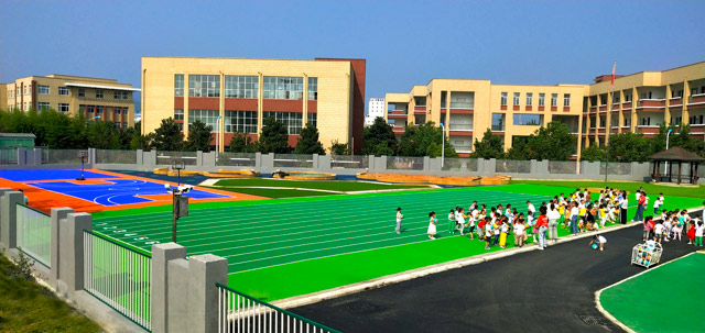 recycled tyre rubber granules