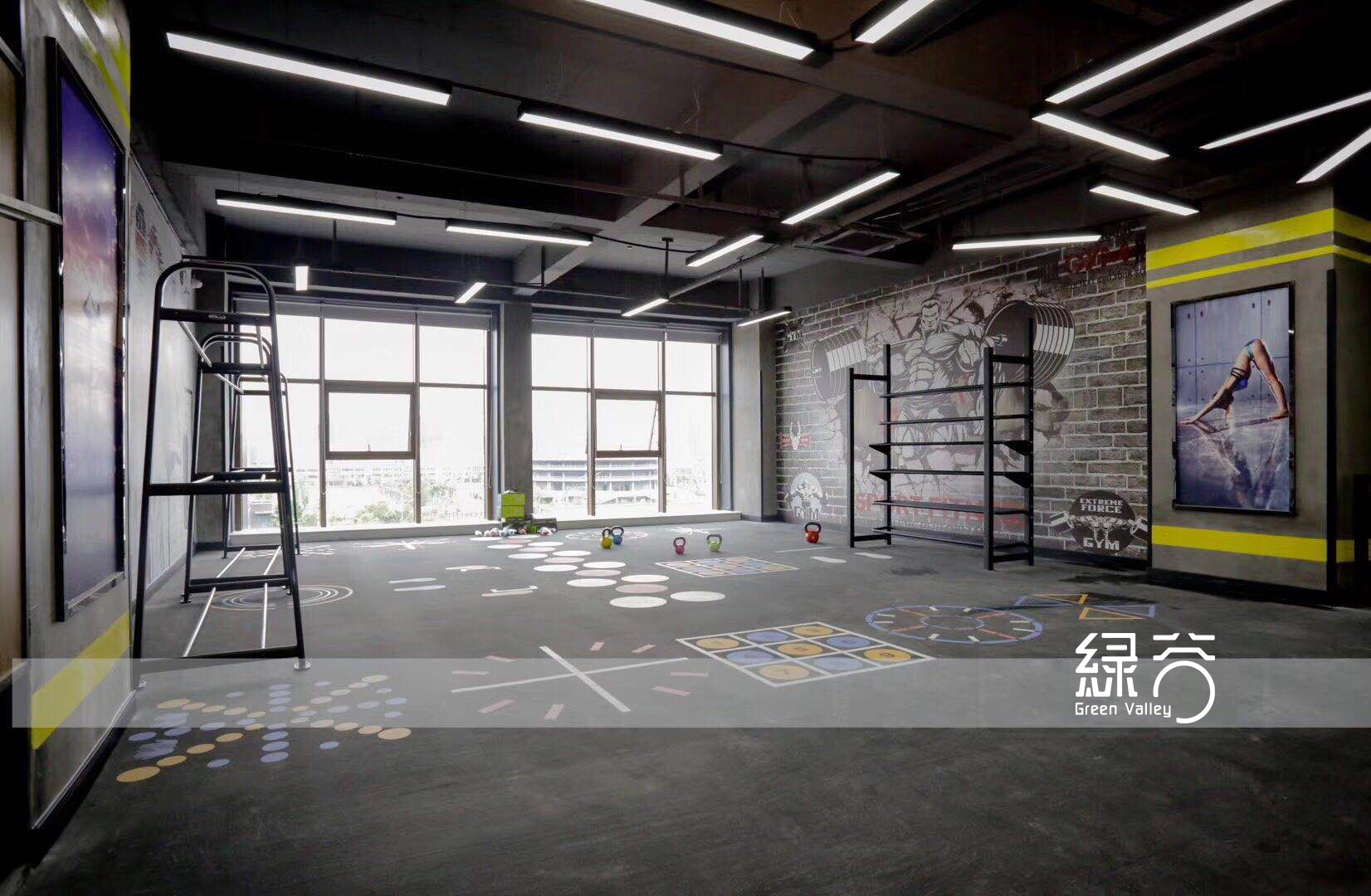 上细下粗面层带蓝点1