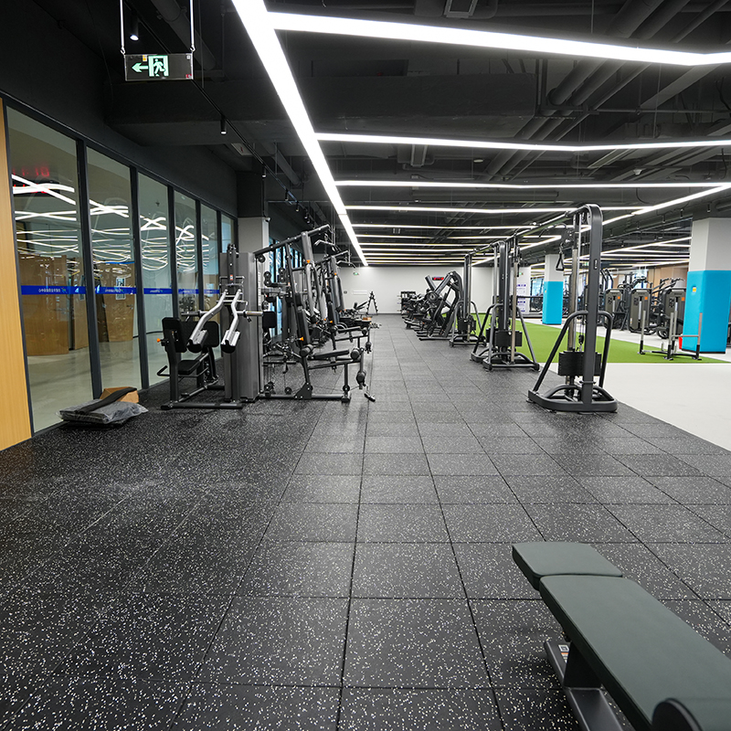 Hefei National Fitness Center——Composite Floor Mats and Rubber Rolls