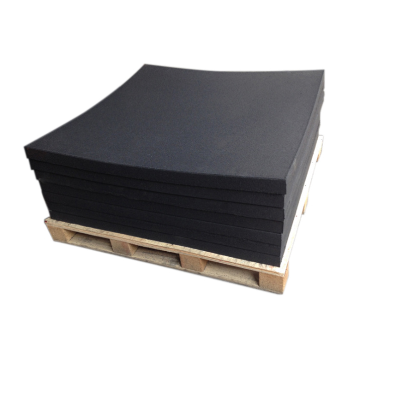 Full black rubber floor mat